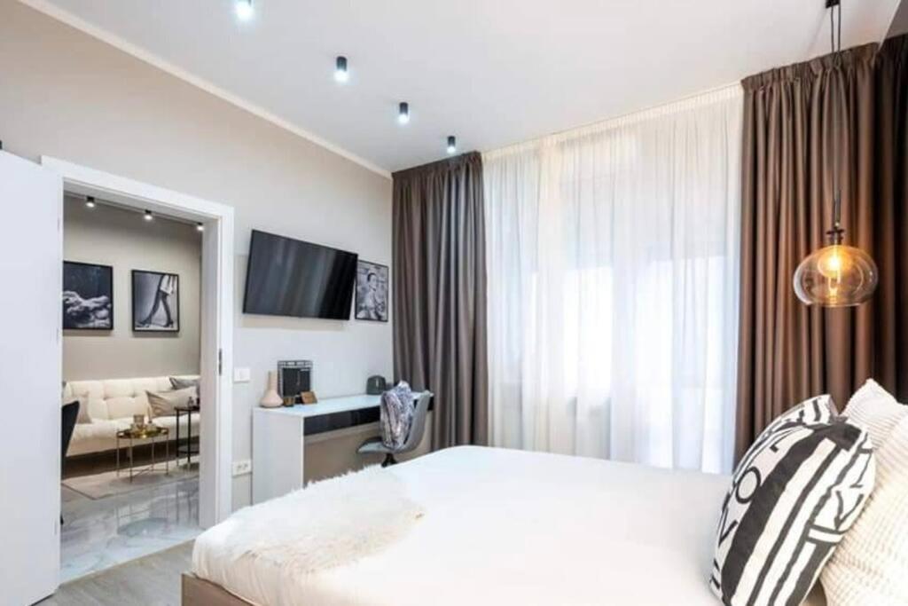 Old Town Bucharest Apartment Plevnei, Bagian luar foto
