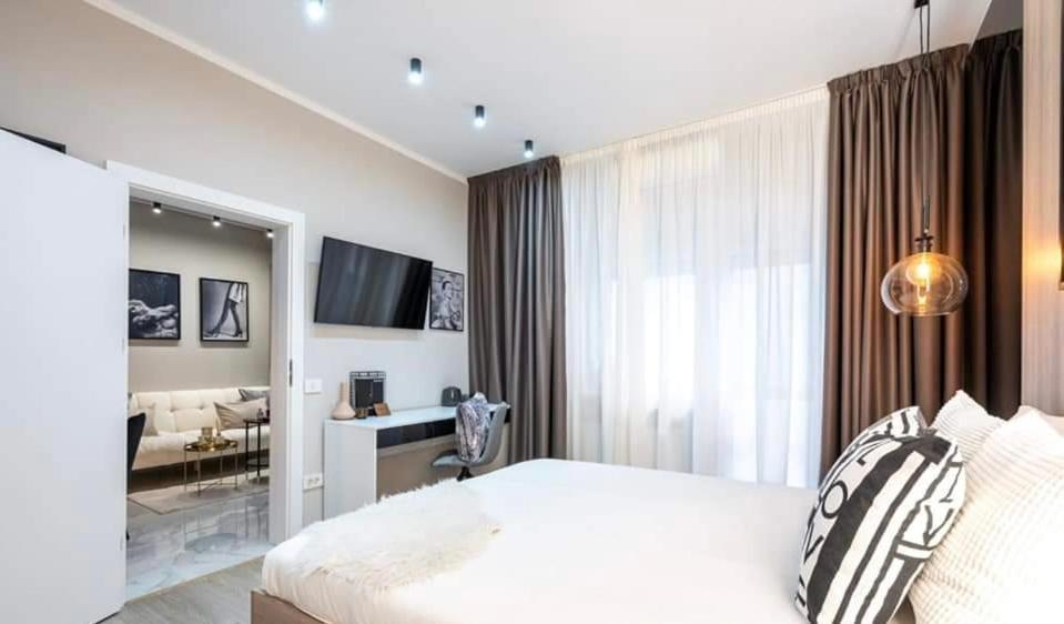 Old Town Bucharest Apartment Plevnei, Bagian luar foto